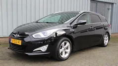 Zwart (metallic) Gebruikt 2012 Hyundai i40 Edition Stationwagen | € 8.849 (Eerlijke prijs)