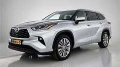 Grijs metallic Gebruikt 2021 Toyota Highlander Executive SUV | € 52.945 (Eerlijke prijs)
