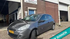 Grijs Gebruikt 2009 Renault Clio II Hatchback | € 2.099 (Eerlijke prijs)