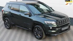 Groen, metallic lak Gebruikt 2021 Jeep Compass 80th Anniversary SUV | € 22.445 (Eerlijke prijs)