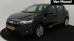 Gebruikt 2024 Dacia Sandero Expression Hatchback | € 19.425 (Eerlijke prijs)