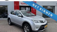 Gebruikt 2015 Toyota RAV4 Business Edition SUV | € 16.900 (Eerlijke prijs)