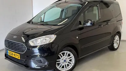 Occasion Ford Tourneo Courier Titanium 101 PK (74 kW) 2019 Zwart MPV