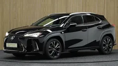 Zwart Gebruikt 2019 Lexus UX 250h Sport Line SUV | € 31.950 (Duur)