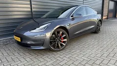 Grijs Gebruikt 2020 Tesla Model 3 Performance Sedan | € 20.750 (Goede deal)