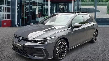 Occasion VW Golf VIII R-line 150 PK (110 kW) 2025 Hatchback