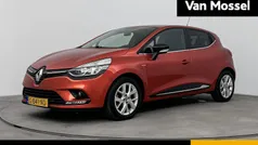 Rood Gebruikt 2019 Renault Clio IV LIMITED Hatchback | € 12.735 (Eerlijke prijs)