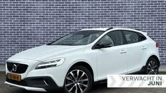 Gebruikt 2018 Volvo V40 CC Dynamic Stationwagen | € 21.899 (Eerlijke prijs)