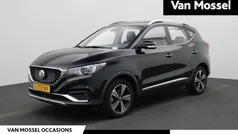 Gebruikt 2021 MG ZS Luxury Sedan | € 17.495 (Eerlijke prijs)
