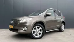 Bruin, metallic lak Gebruikt 2010 Toyota RAV4 Executive SUV | € 12.900 (Goede deal)
