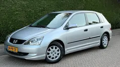 Grijs Gebruikt 2004 Honda Civic LS Hatchback | € 2.750 (Eerlijke prijs)