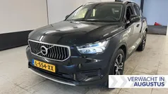 Zwart Gebruikt 2021 Volvo XC40 Inscription SUV | € 34.694 (Eerlijke prijs)