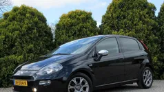 Zwart Gebruikt 2016 Fiat Punto Evo Lounge Hatchback | € 5.990 (Eerlijke prijs)