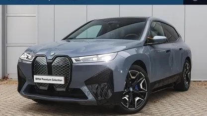 Grijs Occasion 2023 BMW iX Executive SUV | € 49.900 (Goede deal)