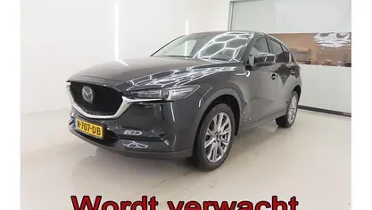 Zwart (metallic) Gebruikt 2021 Mazda CX-5 Luxury SUV | € 28.995 (Eerlijke prijs)