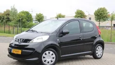 Zwart Gebruikt 2008 Peugeot 107 Hatchback | € 2.250 (Eerlijke prijs)