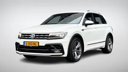 Gebruikt 2019 VW Tiguan Highline SUV | € 27.989 (Eerlijke prijs)