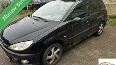 Zwart Gebruikt 2003 Peugeot 206 Stationwagen | € 650 (Goede deal)