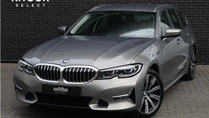 Occasion 2022 BMW 318 Luxury Line Stationwagen | € 29.950 (Eerlijke prijs)