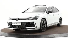 Gebruikt 2024 VW Passat R-line Edition Stationwagen | € 47.490 (Super prijs)