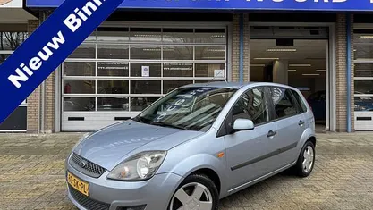 Occasion Ford Fiesta Futura 69 PK (50 kW) 2006 Blauw Hatchback