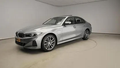 Occasion BMW 330 Shadowline 291 PK (214 kW) 2025 Sedan