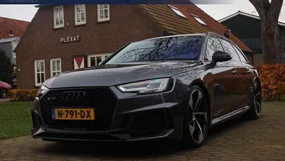 Occasion Audi RS4 Comfort 451 PK (331 kW) 2018 Grijs (metallic) Stationwagen