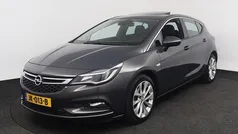 Grijs Gebruikt 2016 Opel Astra Business Hatchback | € 10.700 (Eerlijke prijs)