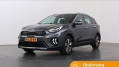 Grijs Gebruikt 2020 Kia Niro SUV | € 20.835 (Eerlijke prijs)