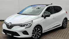 Gebruikt 2023 Renault Clio V Techno Hatchback | € 22.240 (Eerlijke prijs)