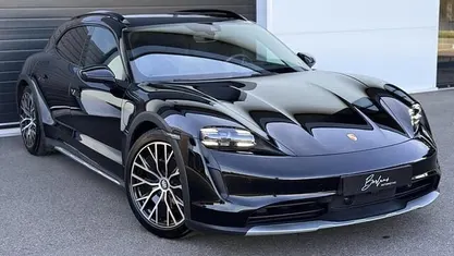 Occasion Porsche Taycan Cross Turismo 349 kW (475 PK) 2023 Zwart Sedan