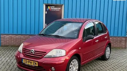 Gebruikt 2004 Citroën C3 Exclusive Hatchback | € 2.150 (Eerlijke prijs)