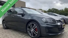 Zwart Gebruikt 2016 VW Golf VII GTD Stationwagen | € 14.750 (Goede deal)