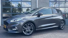 Grijs Gebruikt 2018 Ford Fiesta ST-Line Hatchback | € 10.850 (Eerlijke prijs)