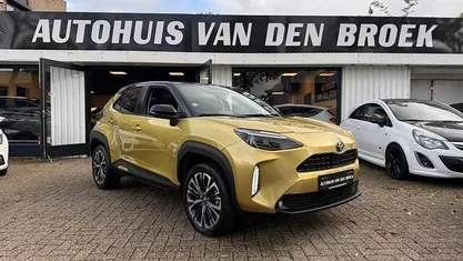 Gebruikt 2023 Toyota Yaris Cross SUV | € 24.945 (Eerlijke prijs)
