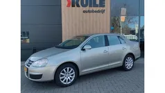 Beige Gebruikt 2007 VW Jetta Business Sedan | € 3.250 (Eerlijke prijs)