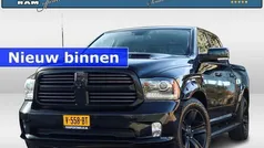 Zwart Gebruikt 2017 Dodge Ram Pickup | € 32.895 (Eerlijke prijs)