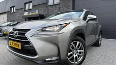 Bruin Gebruikt 2016 Lexus NX300h Luxury Line SUV | € 20.950 (Eerlijke prijs)