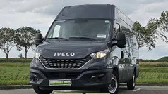 Grijs Gebruikt 2021 Iveco Daily Van | € 16.900 (Goede deal)