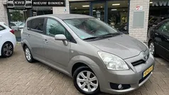 Beige Gebruikt 2008 Toyota Verso Luna MPV | € 3.950 (Eerlijke prijs)