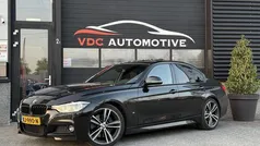 Zwart Gebruikt 2016 BMW 330 M Sport Sedan | € 19.950 (Eerlijke prijs)