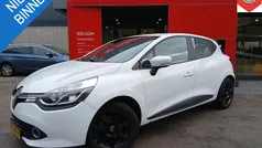 Wit Gebruikt 2015 Renault Clio IV Expression Hatchback | € 7.450 (Eerlijke prijs)