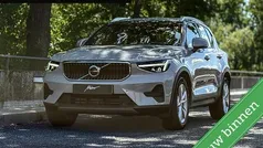 Grijs Gebruikt 2025 Volvo XC40 Inscription SUV | € 41.945 (Eerlijke prijs)