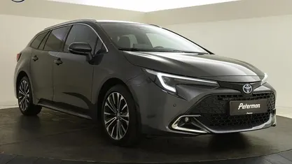 Gebruikt 2024 Toyota Corolla Edition Stationwagen | € 29.899 (Eerlijke prijs)