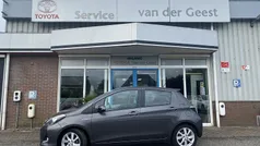 Gebruikt 2013 Toyota Yaris Hybrid Hatchback | € 10.845 (Eerlijke prijs)