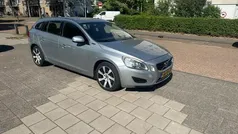 Grijs, metallic lak Gebruikt 2013 Volvo V60 Stationwagen | € 5.400 (Super prijs)