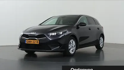 Occasion 2024 Kia Ceed Hatchback | € 23.435 (Eerlijke prijs)