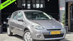 Gebruikt 2010 Renault Clio II Collection Hatchback | € 3.844 (Eerlijke prijs)