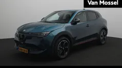 Blauw Nieuw 2025 Alfa Romeo Junior Edizione Speciale SUV | € 34.900 (Super prijs)