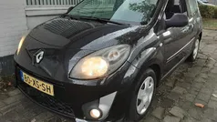 Hatchback Gebruikt 2007 Renault Twingo Dynamique Hatchback | € 2.950 (Eerlijke prijs)